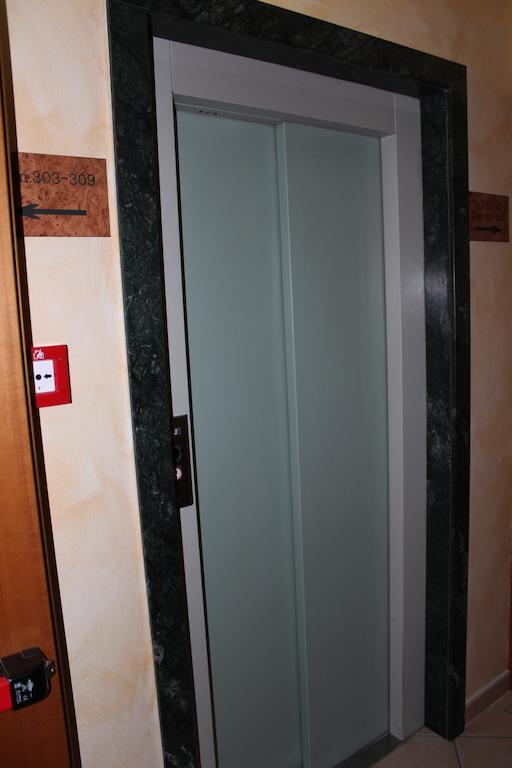Hotel Verdemare Rimini Dış mekan fotoğraf